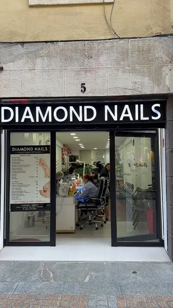 Diamond Nails