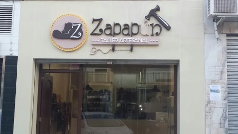 Reparación del Calzado. Zapapún.