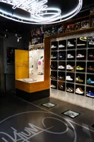 Les 18 magasins de sneakers de Paris