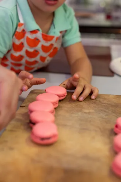 Aten-Te Aute | Cooking Class - macarons and pastries | NATION