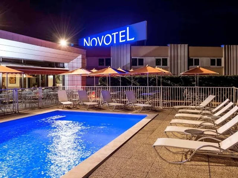 Novotel Mâcon Nord Autoroute du Soleil