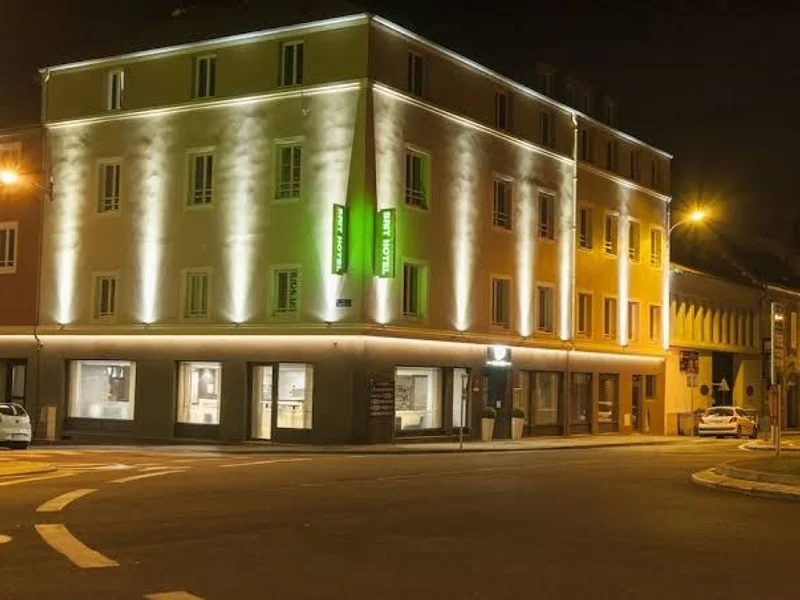 Brit Hotel Mâcon Centre