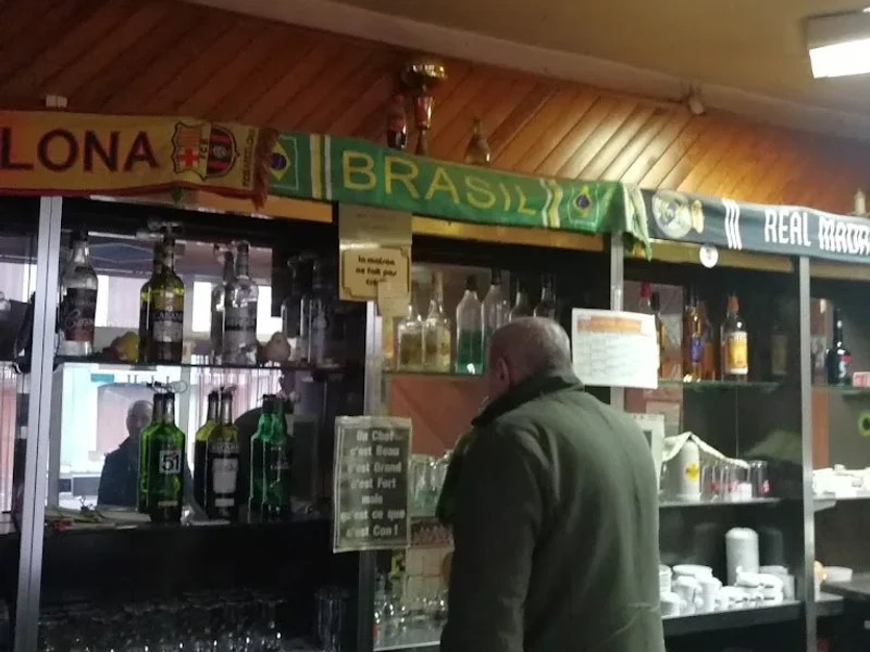 Bar le Magenta Bailly F.
