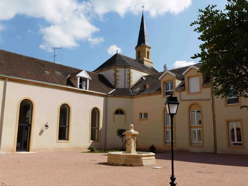 Résidence Services Séniors Villa Médicis Paray-le-Monial