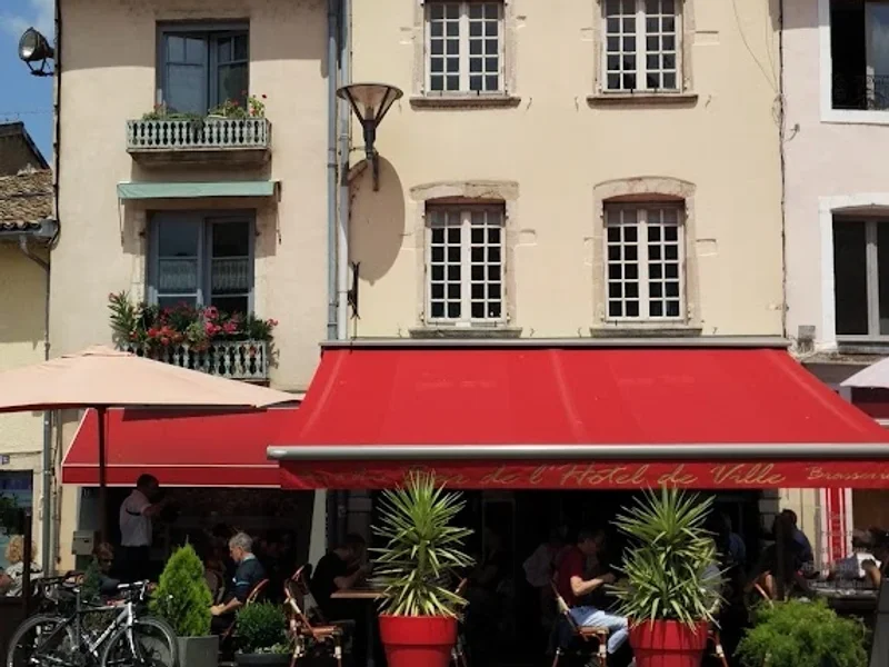 Bar De L'Hôtel De Ville