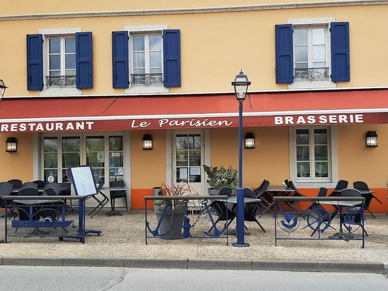 RESTAURANT Le Parisien