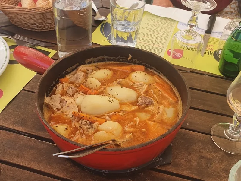 Bistrot Le P'tit Blanc