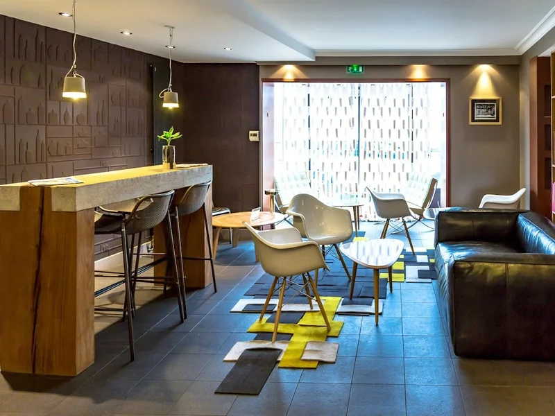 Aux Terrasses - Hôtel Restaurant Tournus