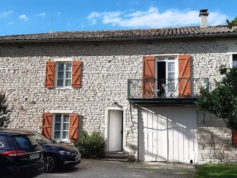 Litdevin: Chambre d'hôtes en campagne, avec table d'hôtes, proche Mâcon, en Saône-et-Loire, Bourgogne-Franche-Comté