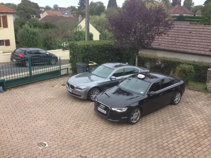 Bourgogne Taxi Lannic