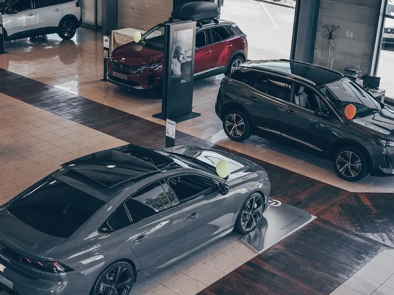 PEUGEOT NOMBLOT LE CREUSOT