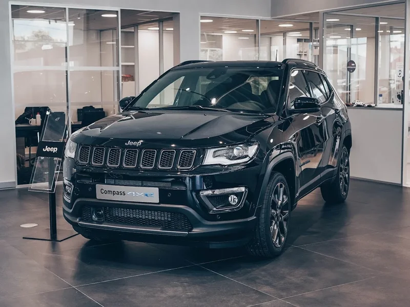 FJA MOTORS CHALON by NOMBLOT : Fiat, Jeep, Alfa Romeo, Abarth