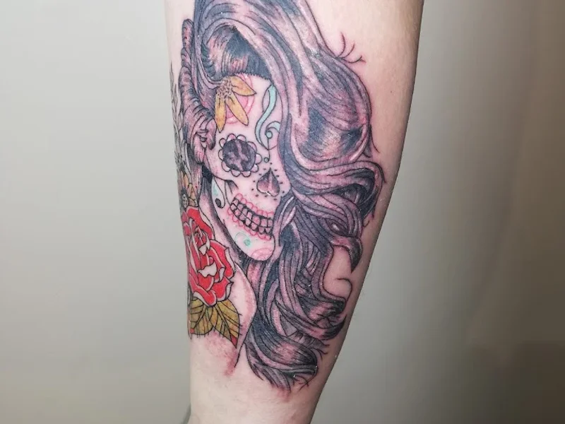 HT TATTOO ARTISTES salon de tatouage