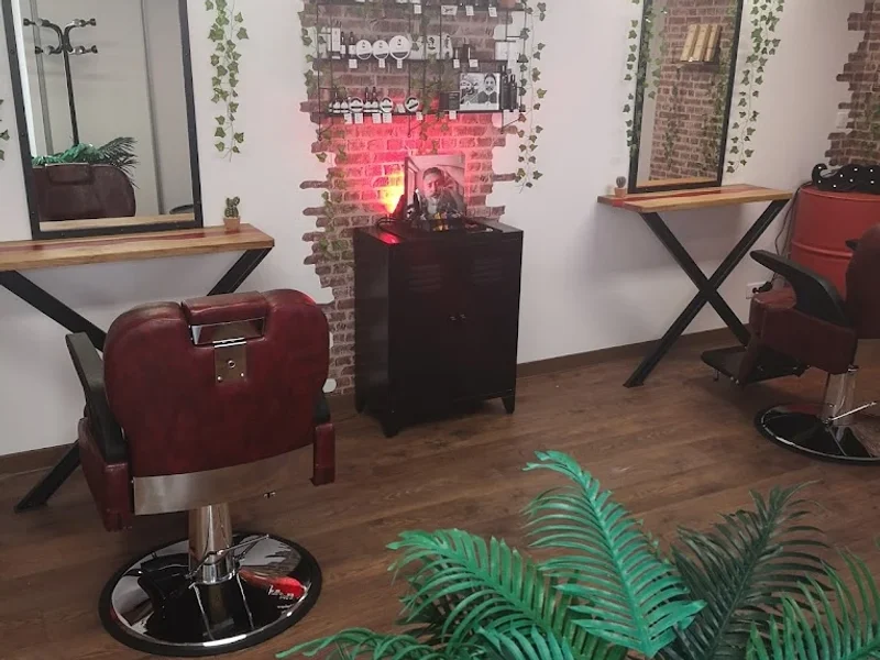 La petite coiffeuse barbiere