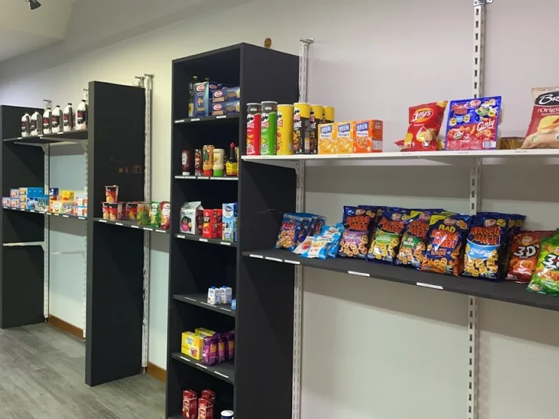 Seven Epicerie de Nuit