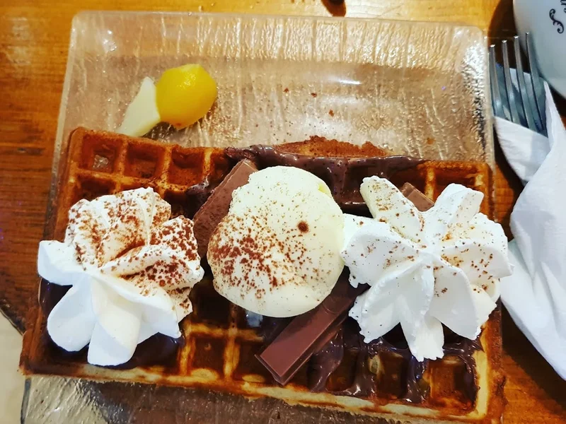 Chocolats et Tasse de Thé - Macon