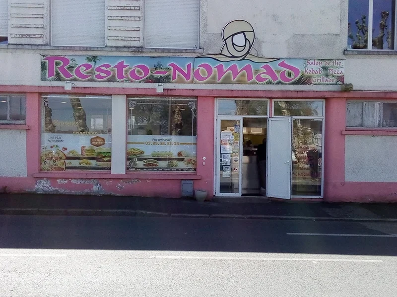Le Nomad