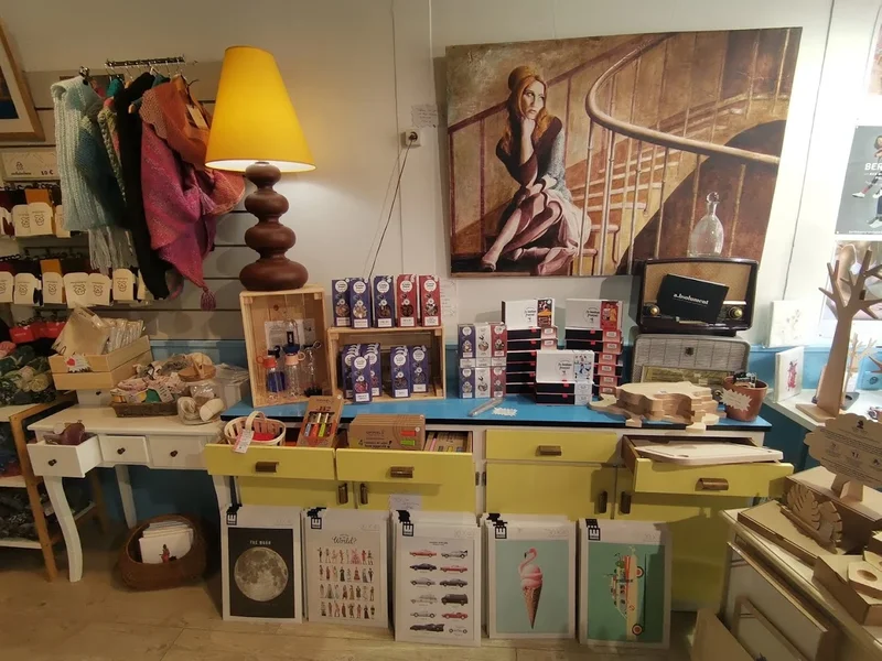 ENTRE MADELEINE ET PHILIBERT