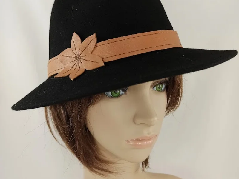 Chapeaux Elé-gants