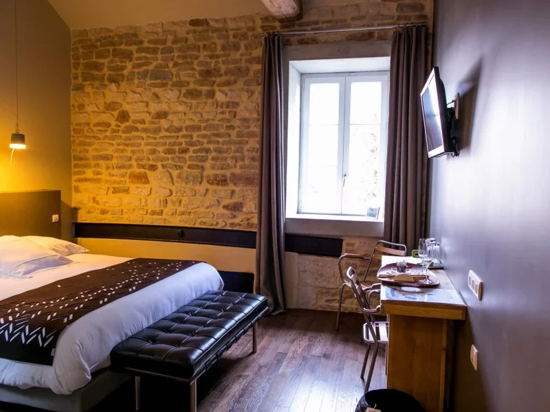 Aux Terrasses - Hôtel Restaurant Tournus