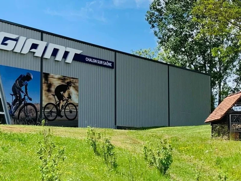 Giant Chalon Sur Saône