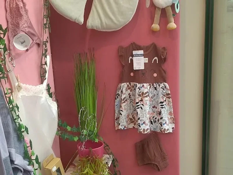 Lingerie Mercerie Fil et Froufrou