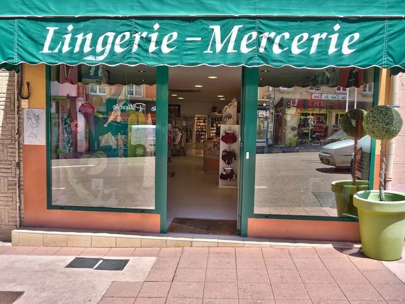 Lingerie Mercerie Fil et Froufrou