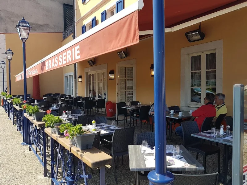 RESTAURANT Le Parisien