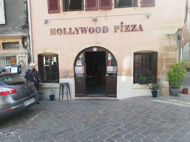 Hollywood pizza