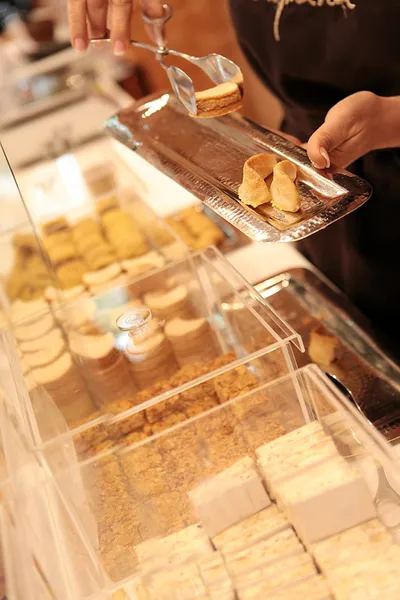 Pâtisserie Marocaine et orientale & Epicerie Fine Maymana France