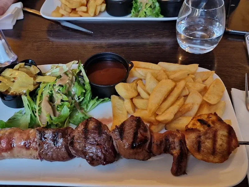 L'Emile Brochettes