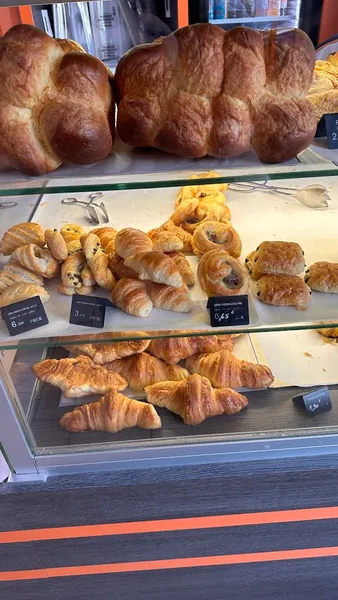 Boulangerie - Pâtisserie - Viennoiserie "Victor Hugo"