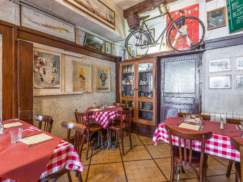 Le Bouchon Du Palais