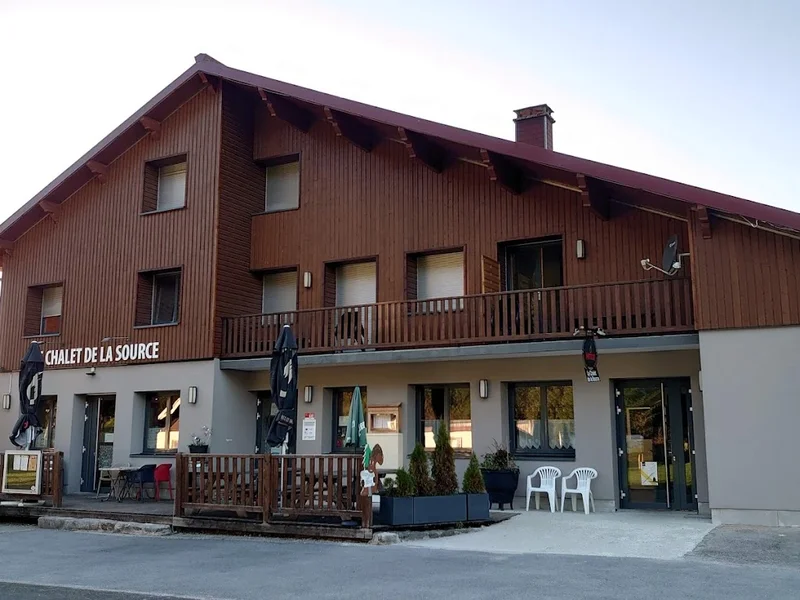 Le chalet de la source