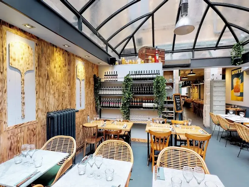 Lucilla - Le Clan des Mamma Dijon