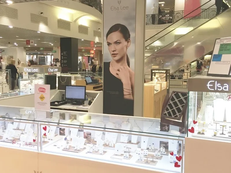 Elsa Lee Paris - Dijon