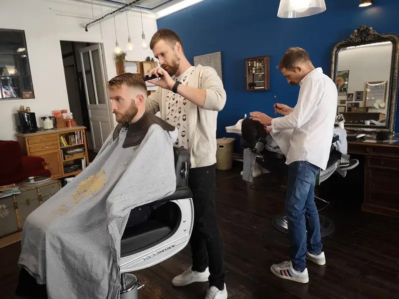 Cinq Huitième - Barbershop