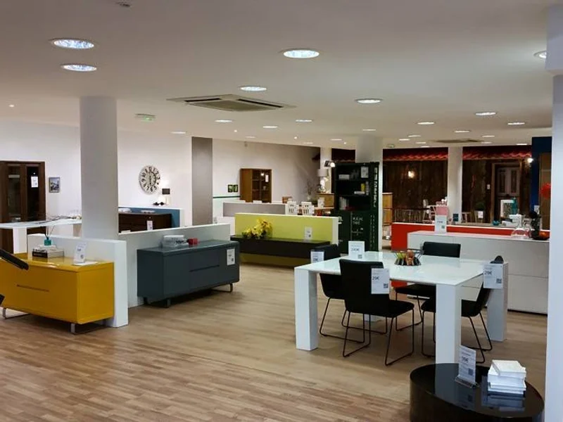 DEFENSE D'ENTRER Montbéliard