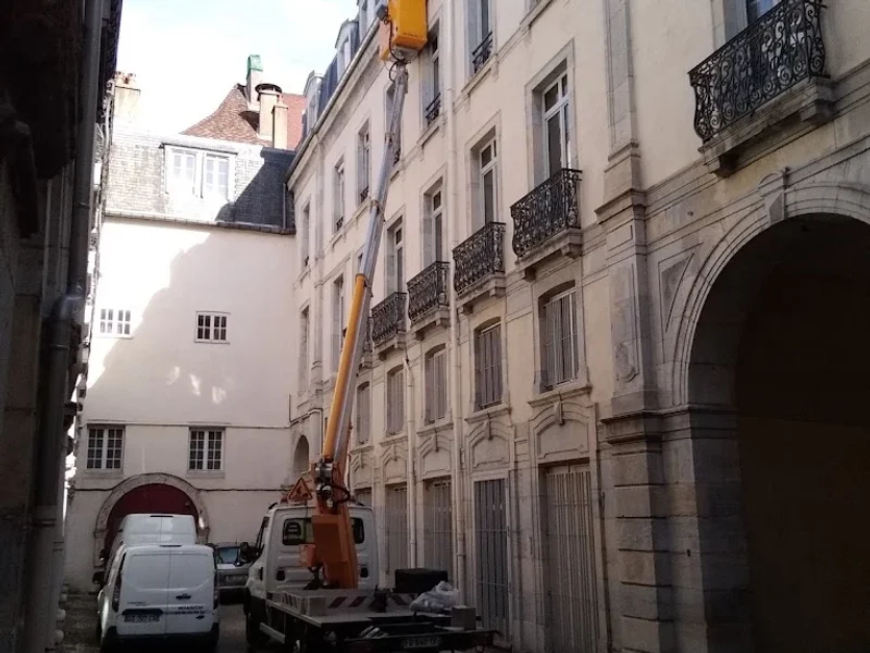 SAS Migh 25, Maintenance Immobilière Générale de l'Habitat