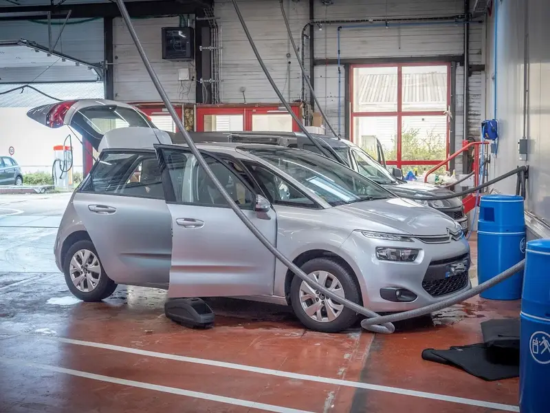 CLEAN AUTO 3000 Station de Lavage