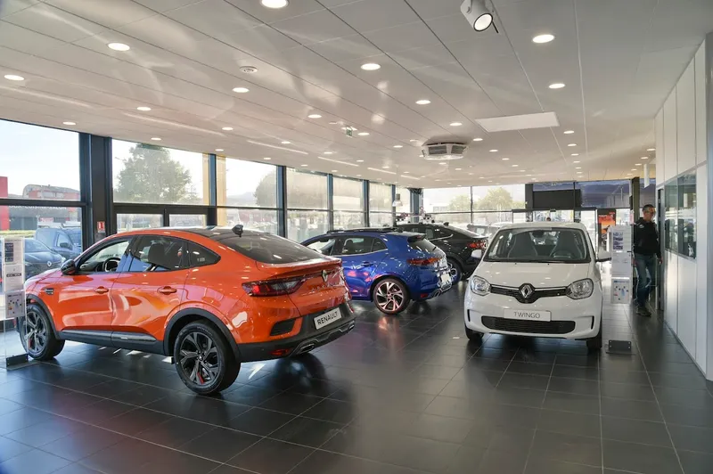 RENAULT PONTARLIER - AUTOBERNARD