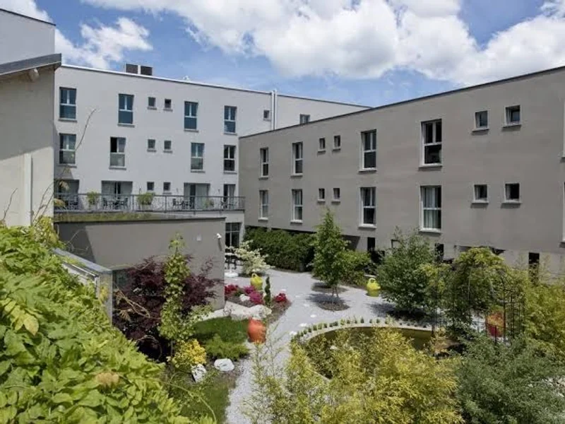 Logis Hôtel & Spa Victor Hugo Besançon Centre