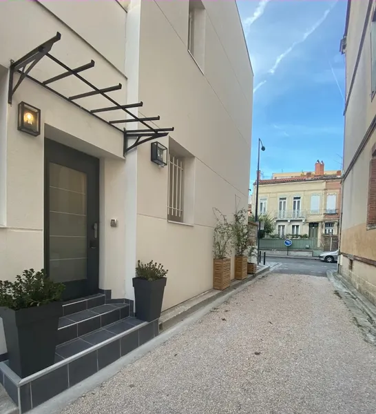 Hôtel Une Chambre en Ville