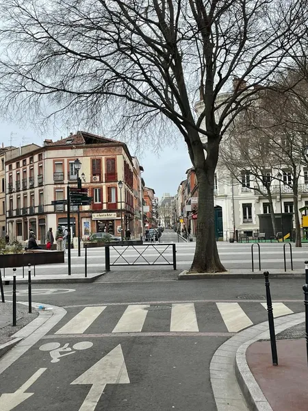 Un serrurier à Toulouse - Dépannage Serrure et Clés de Voiture