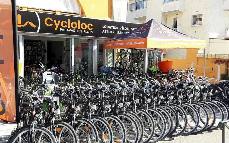 CYCLOLOC, location vélos Electriques Et réparation de vélos