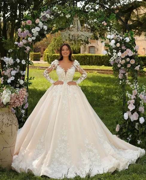 Madame K Haute Couture - Robe de Mariée Montpellier