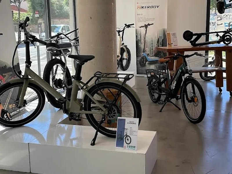 Speed Bikes, Vente et réparation de trottinettes électriques, vélos électriques