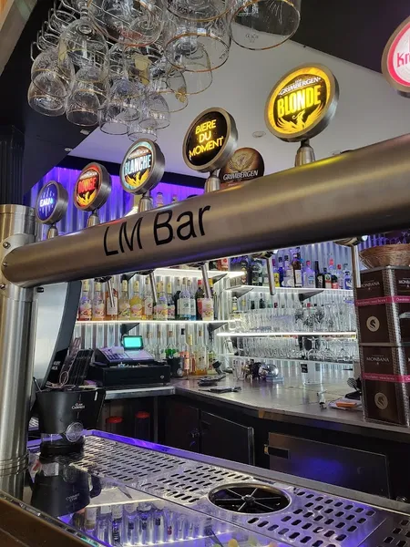 Le LM Bar