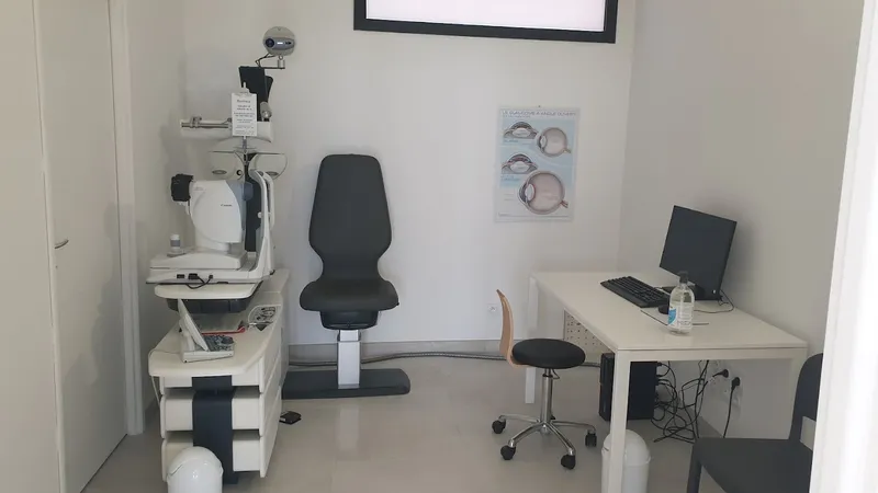 Centre Ophtalmologique Ophtacenter Alès - Ophtalmo et orthoptistes