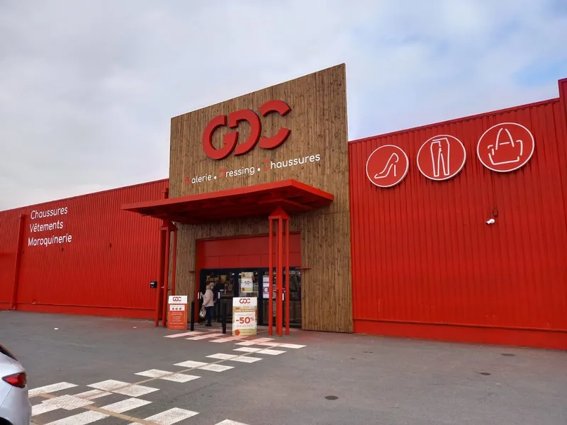 GDC - Agde - Chaussures & Vêtements